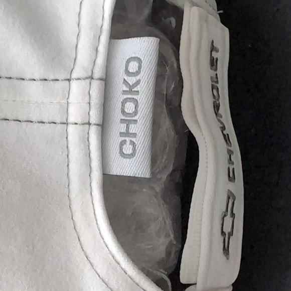 Choko Chevrolet White/ Gray Velcro Strap Back Hat. - Picture 5 of 8